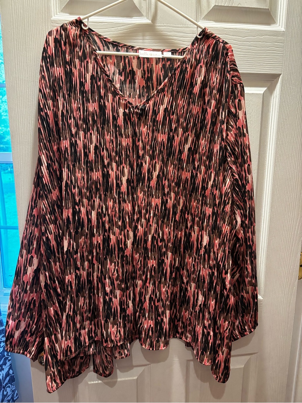 Belle by Kim Gravel Pink and Black Pleated V-Neck Blouse